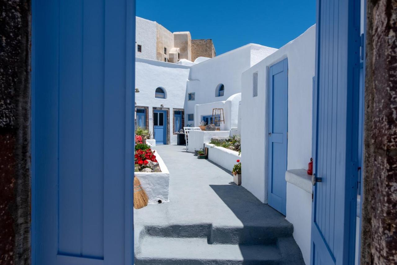 Labyrinth Traditional Houses Pyrgos Kallistis Exterior photo